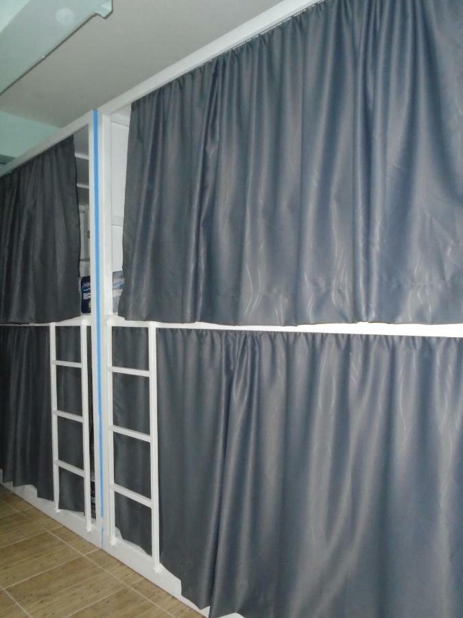 Panda Hostel Phuket (Adults Only) Patong Exterior foto